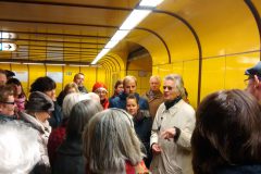 Besichtigung U-Bahn-Station Heussallee mit dem Architekten Peter Busmann